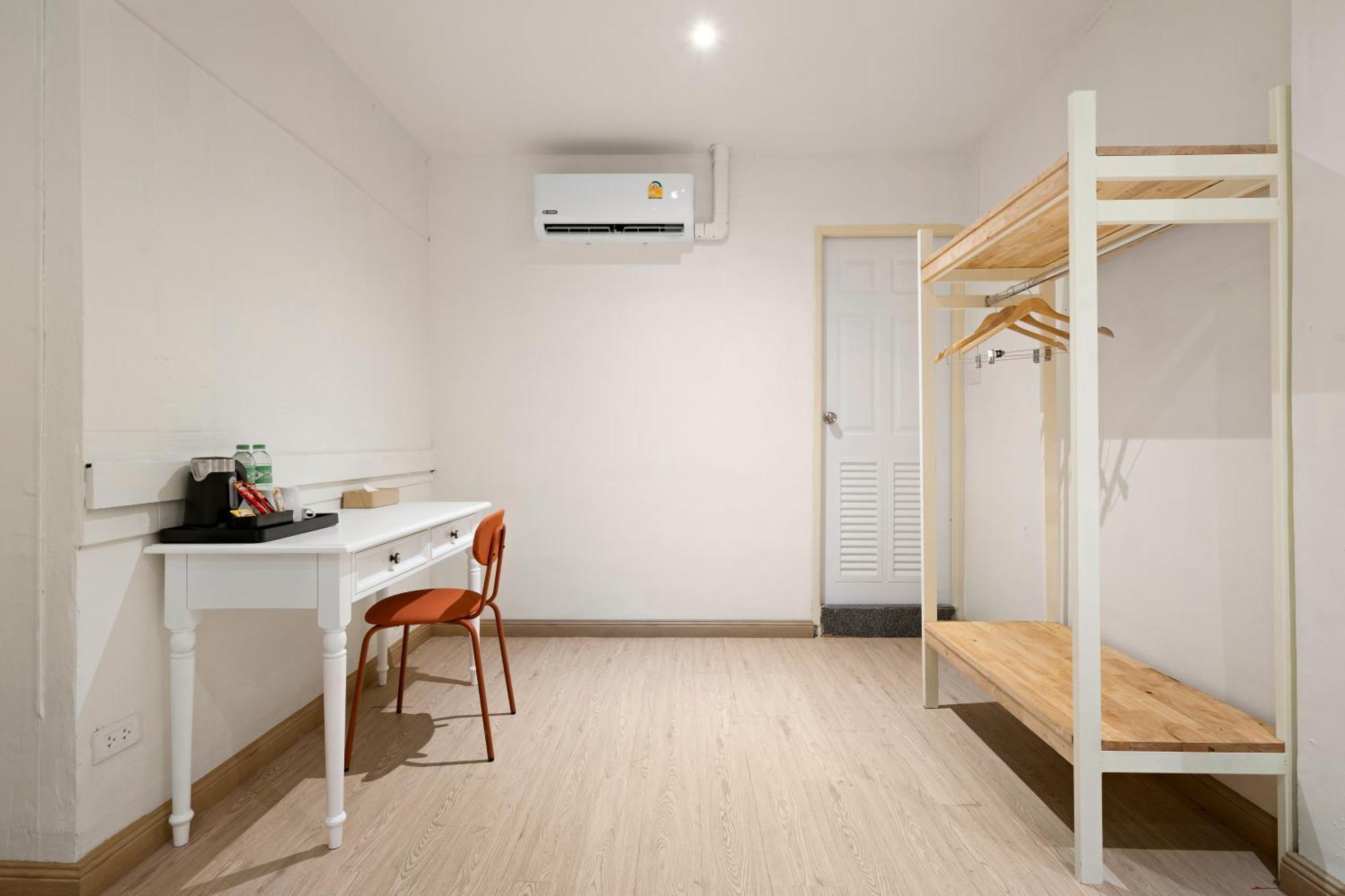 Horange Phuket Town Hotel Стая снимка